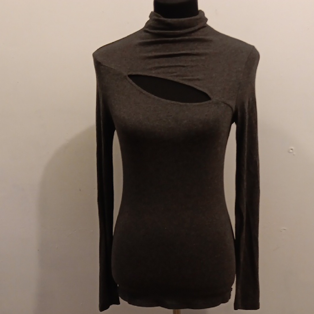 Guess Top